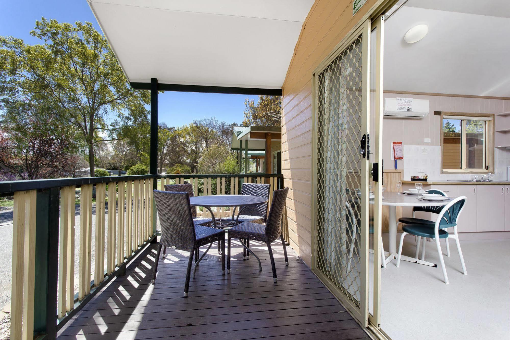 Armidale Tourist Park Hotel Exterior photo